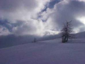 Xtrallusion photo gallery of Italy. Photos, pictures, images and photographs of the Italian Rivieras, the Italian Lakes, the Italian Alps, the Cinque Terre, the Amalfi coast and some of the most beautiful corners of Italy. Plus photos of Italian cities such as Pisa, Milan, Genoa and Rome.